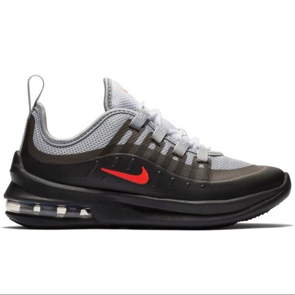 nike boys air max axis
